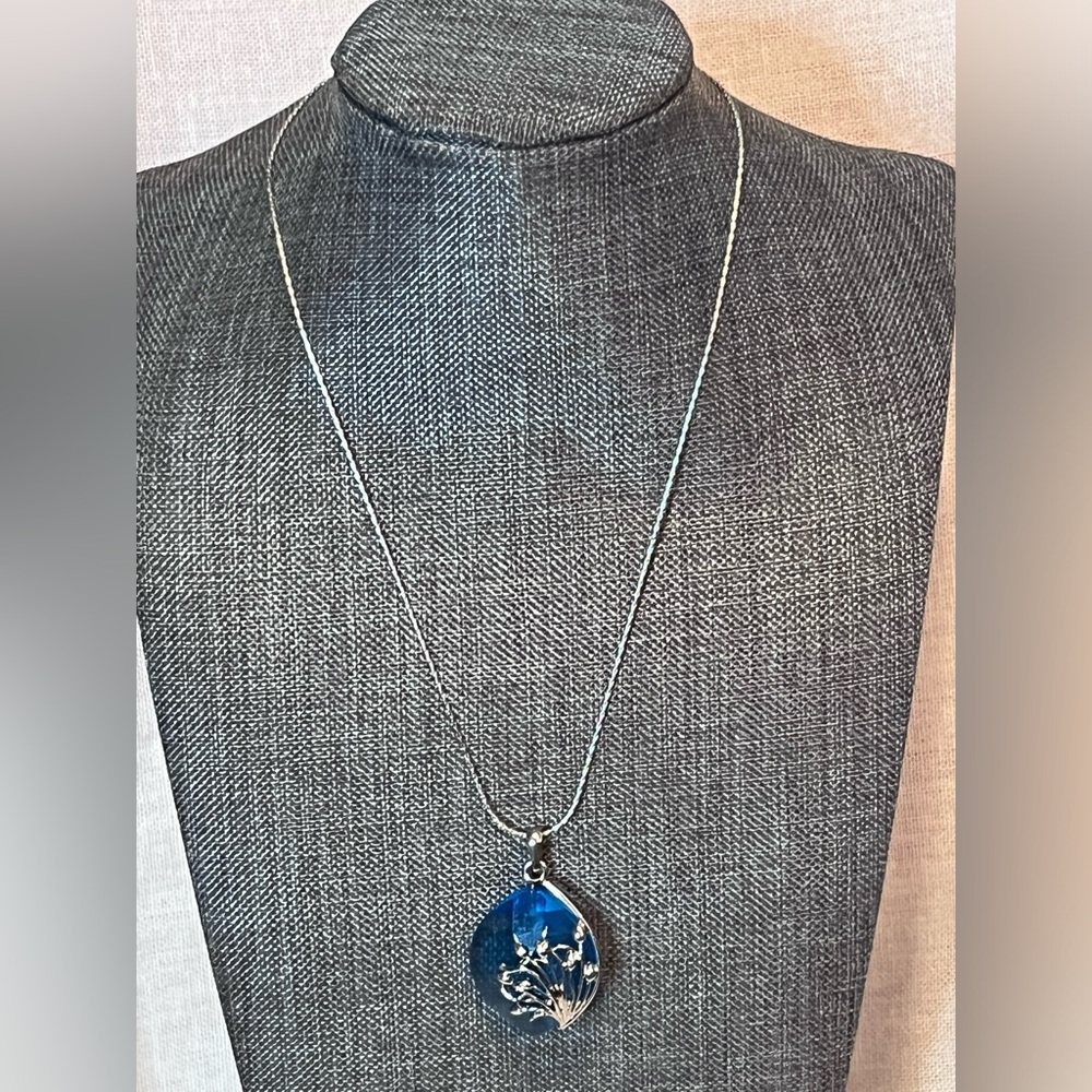 SPG Fashion Necklace.